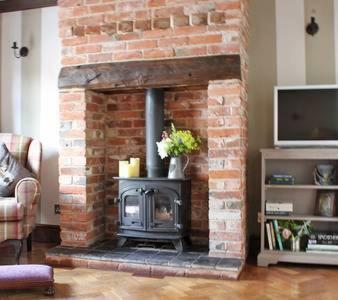 1 High Street Villa Abbots Bromley ภายนอก รูปภาพ